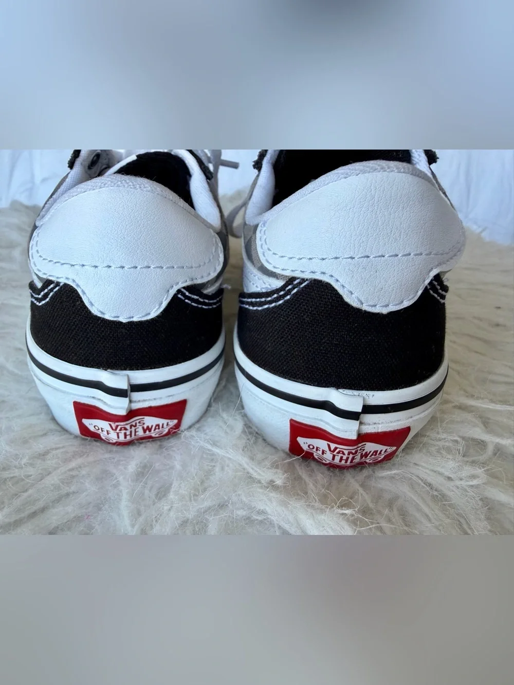 Vans Checkered Brooklyn Low Top Shoe